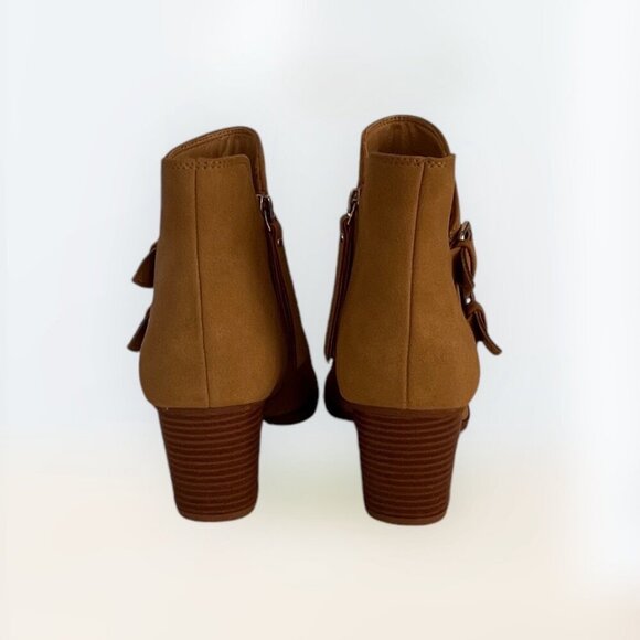 ZBY Womens Tan Western Ankle Boots With Double Buckle & Stacked Heel Size 9.5 - Picture 4 of 9